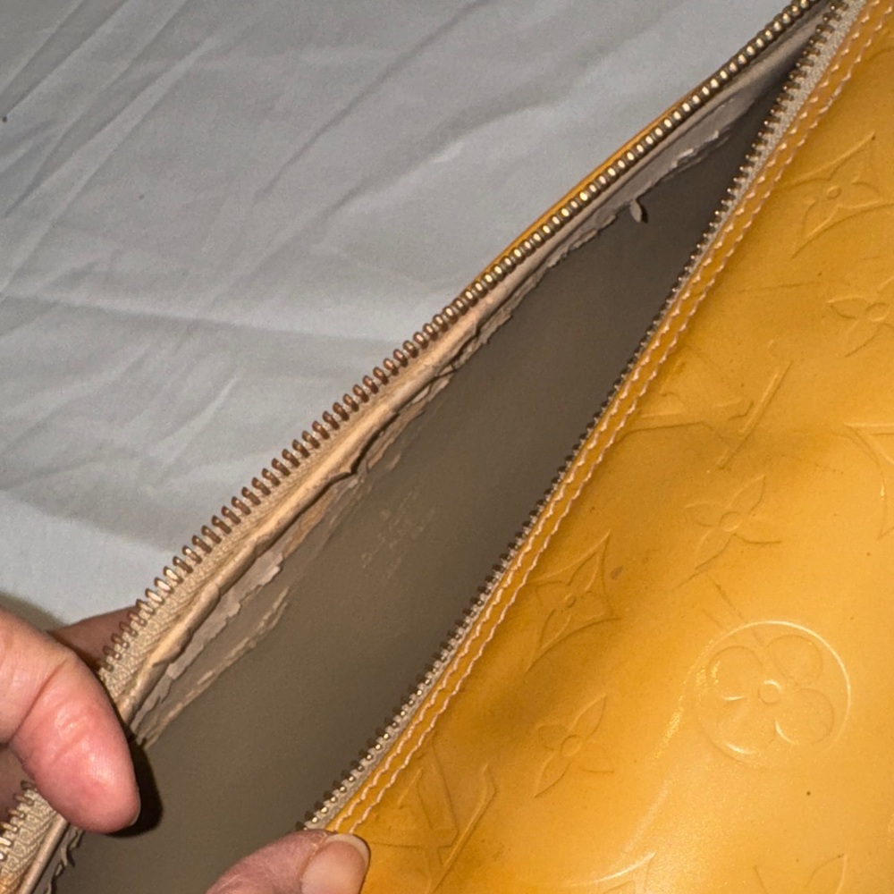 Authentic Louis Vuitton Vernis Papillon Bag - Picture 12 of 13